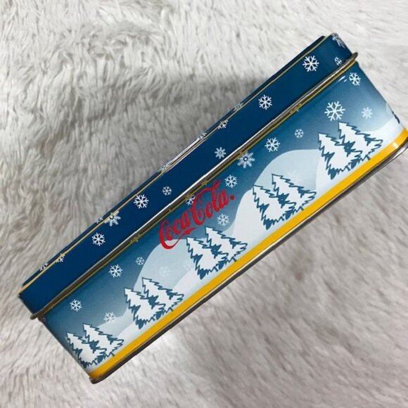 NWOT Coca Cola 'Santa Reindeer Elf' 1000pc Puzzle in Collectible Tin - Picture 8 of 10